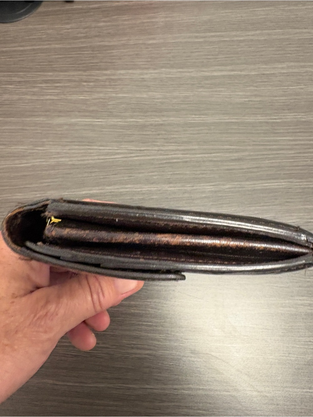 Louis Vuitton Vernis Deep Bordeaux Patent Wallet - Picture 11 of 16